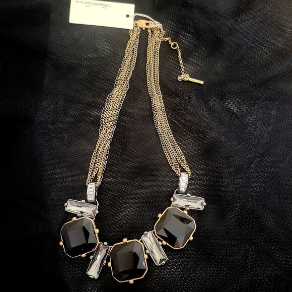 Kenneth Cole NY Back & Smokey Gray Fauceted Glass Triple Link Chain Necklace NWT - Picture 4 of 9